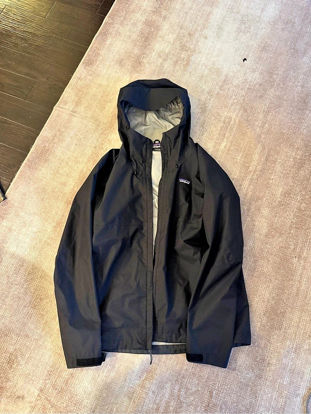 Patagonia Men's Torrentshell 3L Rain Jacket Black